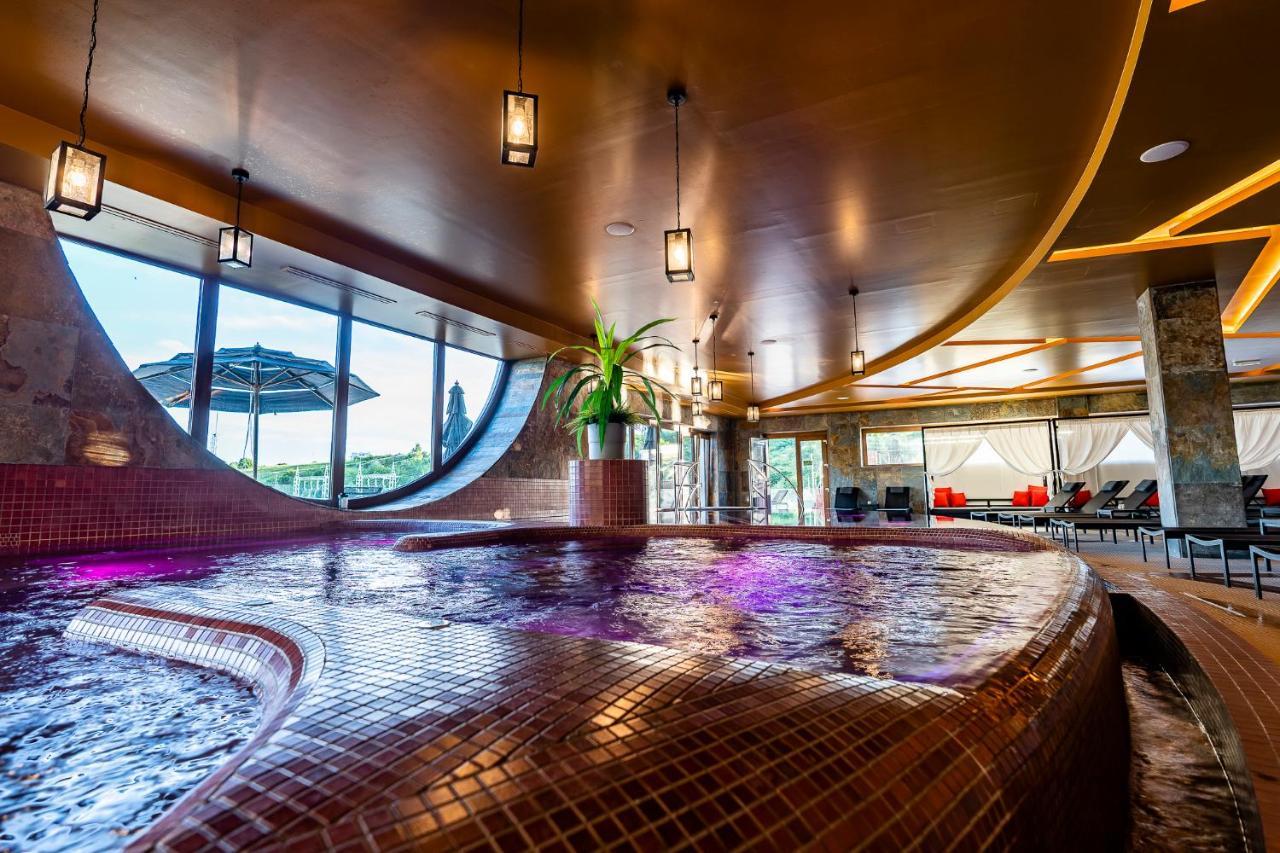 Allure Healthy Hotel & Spa Eger Ngoại thất bức ảnh