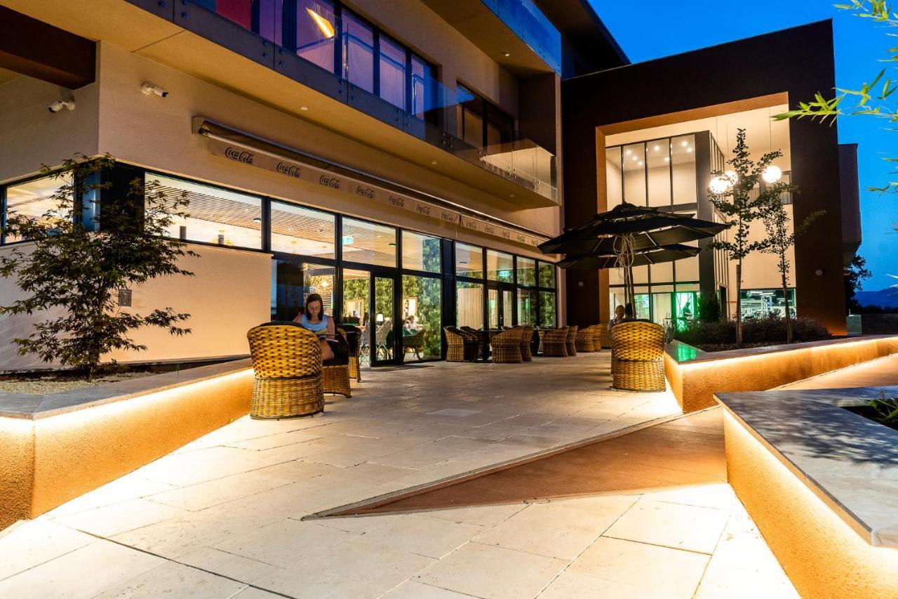 Allure Healthy Hotel & Spa Eger Ngoại thất bức ảnh