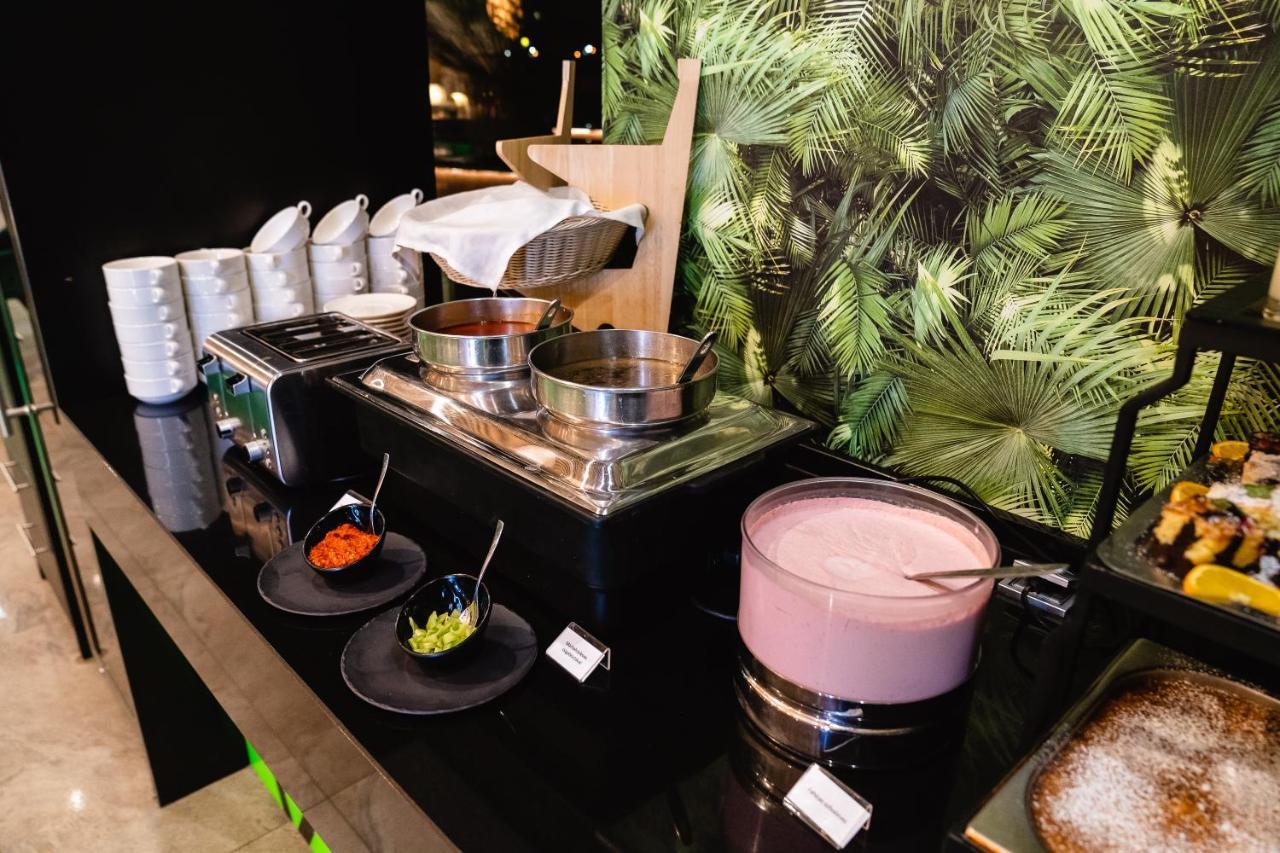 Allure Healthy Hotel & Spa Eger Ngoại thất bức ảnh