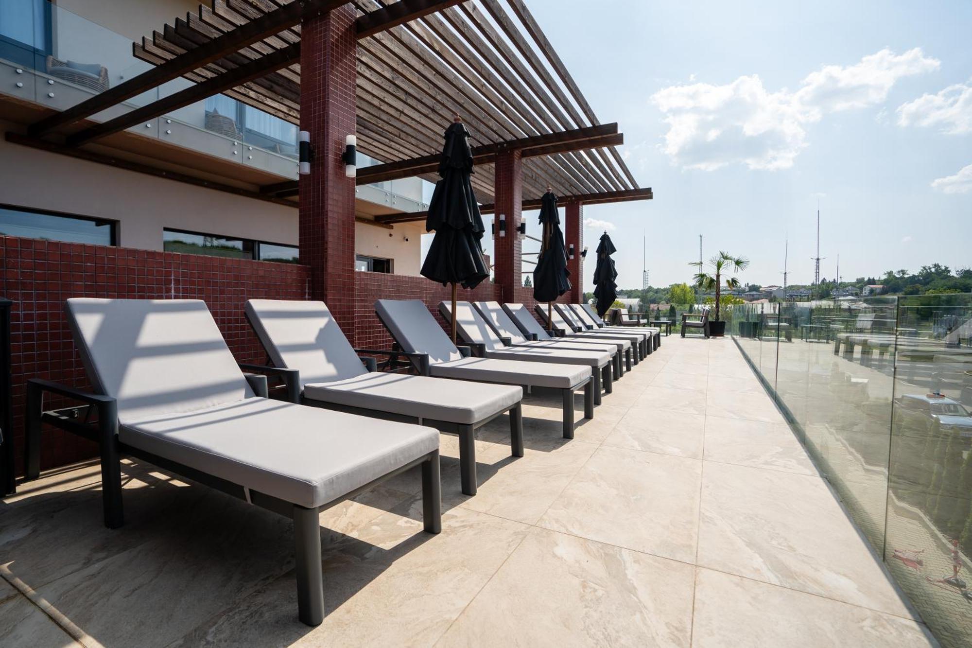Allure Healthy Hotel & Spa Eger Ngoại thất bức ảnh