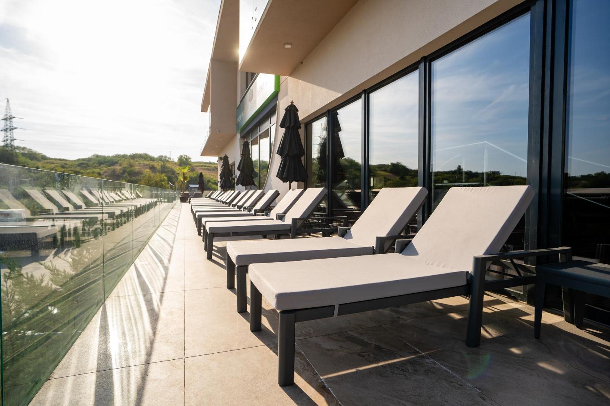 Allure Healthy Hotel & Spa Eger Ngoại thất bức ảnh